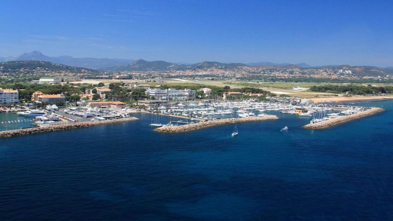 Port La Gavine Vue Mer Hyeres Exterior photo